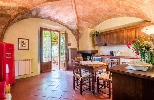 San Vivaldo Apartment | Lovely apartment in Montaione