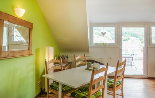 Woffelsbach Apartment | Lovely Apartment In Simmerath With Wifi