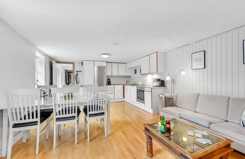 Skjern Apartment | Lovely apartment in Skjern with WiFi