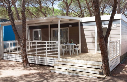 Aglientu House | Lovely apartment in villa for 4 people with WIFI, A/C, pool, TV, patio, pets allowed and parking