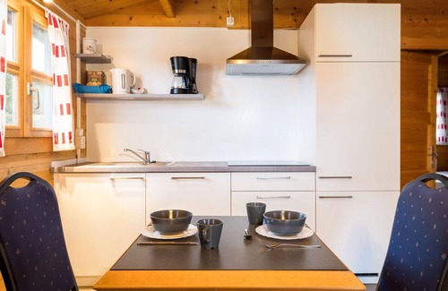 Ferienhausgebiet Hillenseifen House | Lovely apartment in villa with pool, TV, terrace, pets allowed, panoramic view and parking
