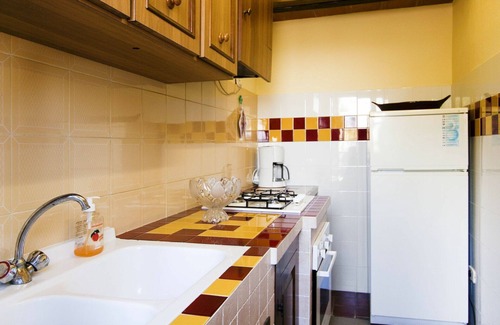 Paciano Villa | Lovely apartment in villa for 6 people with pool, WIFI, TV, terrace and pets allowed