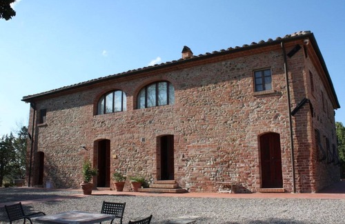 Peccioli Villa | Lovely apartment in villa for 5 people with pool, WIFI, panoramic view and parking
