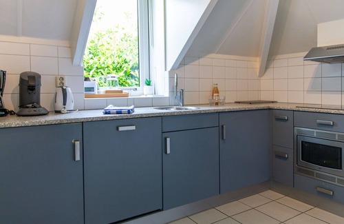 Municipality of Dalfsen House | Lovely apartment in villa for 6 guests with WIFI, pool, TV, terrace and parking