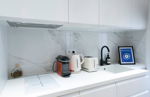 Auteuil Apartment | Lovely Apartment Next to Olympic Game Fan Zone Parc Sainte Périne - V90