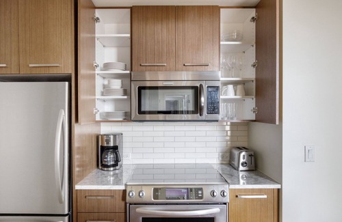Bay Village Apartment | Lovely Back Bay 1BR w/Gym & W/D, nr Restaurants, by Blueground