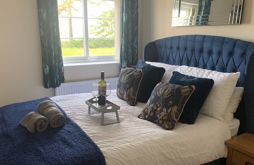 Barmston House | Lovely barn conversion. Cosy getaway with wood burning stove