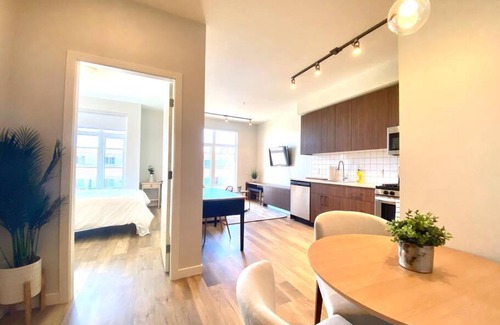 Sidney Apartment | Lovely Brand New Condo