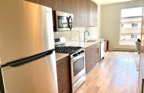 Sidney Apartment | Lovely Brand New Suite