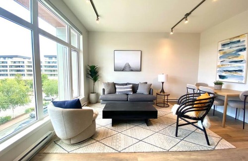 Sidney Apartment | Lovely Brand New Suite