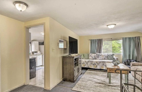 Buffalo House | Lovely Buffalo Home, 21 Mi to Niagara Falls