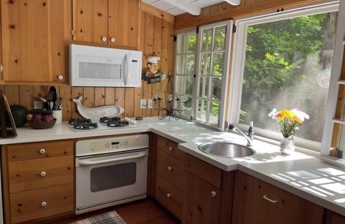 Stone Lake House | Lovely Bygone Charm - Lac Courte Oreilles