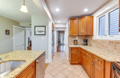 Richmond House | Lovely Carytown Home: Walk to Shops + Restaurants