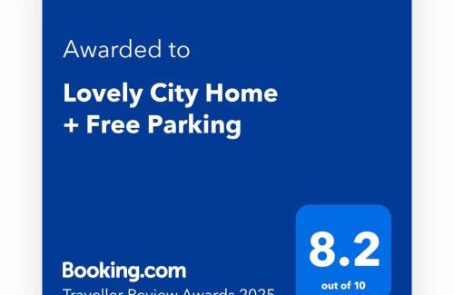 Clayton House | Lovely City Home + Free Parking