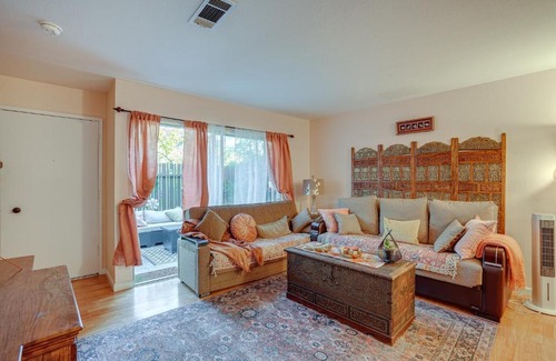Concord House | Lovely Concord Townhome Retreat with Community Pool!