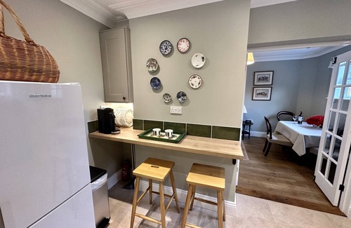 Erpingham Cottage | Lovely cosy cottage annex in beautiful North Norfolk and close to the coast.
