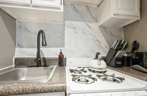 Central Park West Apartment | Lovely & Cozy 1BR in Prime UWS Location!