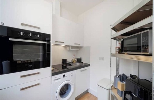 Borehamwood Apartment | Lovely Cozy One Bedroom Flat