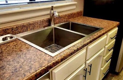 Flagstaff House | Lovely Downtown Condo, Walk to Historic Downtown!
