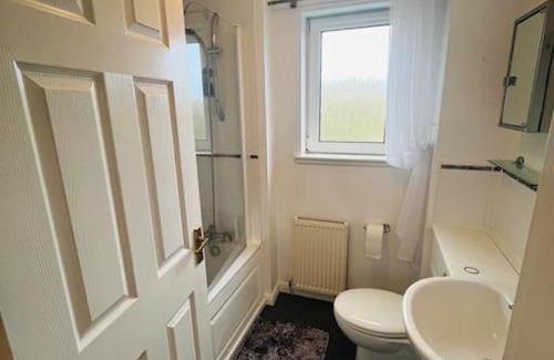 Broughty Ferry Apartment | Lovely entire 2 Bedroom apartment