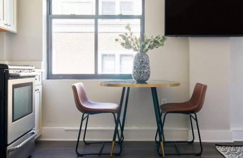 Boston Financial District Apartment | Lovely FIDI Studio Close to Faneuil Hall