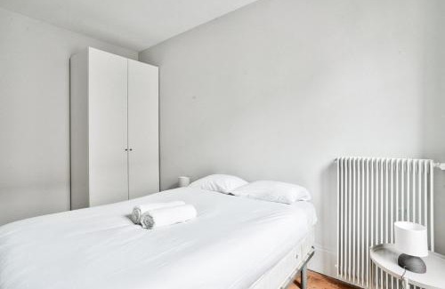 Issy-les-Moulineaux Apartment | Lovely flat 5min walk from the Marie d'Issy metro station