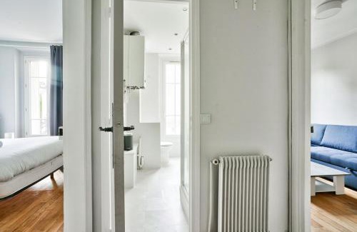 Issy-les-Moulineaux Apartment | Lovely flat 5min walk from the Marie d'Issy metro station