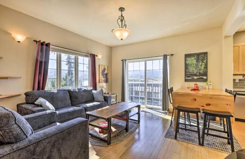 Fraser House | Lovely Fraser Retreat with Hot Tub and Fire Pit!