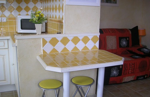 Toulon House | Lovely furnished studio on the heights of Toulon
