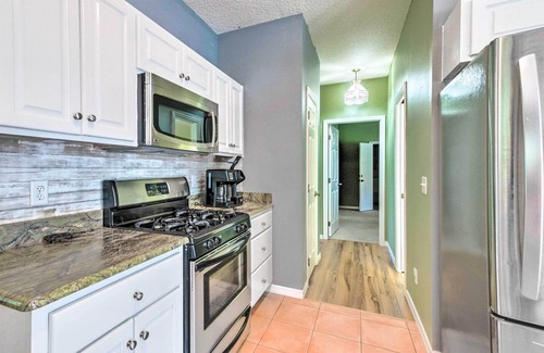Edgar House | Lovely Hawthorne Home w/Private Boat Dock!