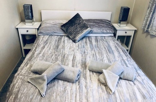 Lydd-on-Sea Other | Lovely Holiday Home - Romney Sands by the Sea