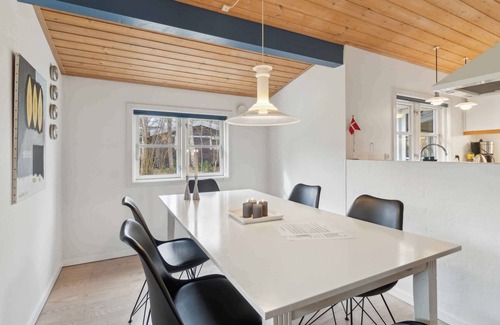 Oster Somarken House | Lovely holiday home in Aakirkeby