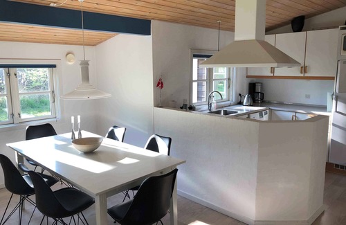 Oster Somarken House | Lovely holiday home in Aakirkeby