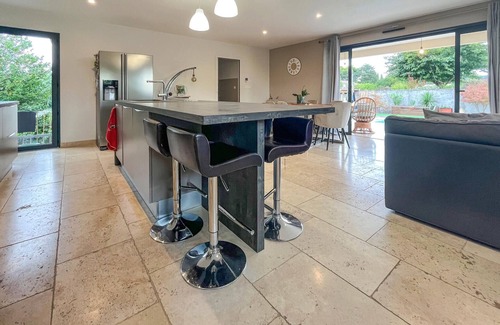 Saint-Genies-de-Comolas House | Lovely home in St-Genies-de-Comolas