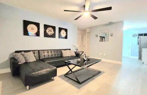 Port Orange House | Lovely home 5 minutes Daytona Beach