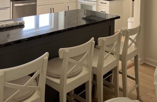 East Haven House | Lovely home away from Home, 5 minutes from Yale Campus and Downtow NH