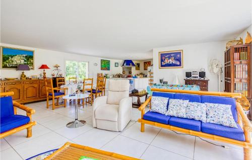 Autoire House | Lovely Home In Autoire