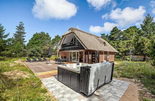 Blavand Strand House | Lovely home in Blåvand with WiFi
