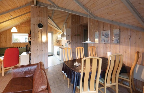 Bogense House | Lovely home in Bogense with WiFi