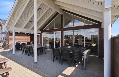 Bogense House | Lovely home in Bogense with sauna