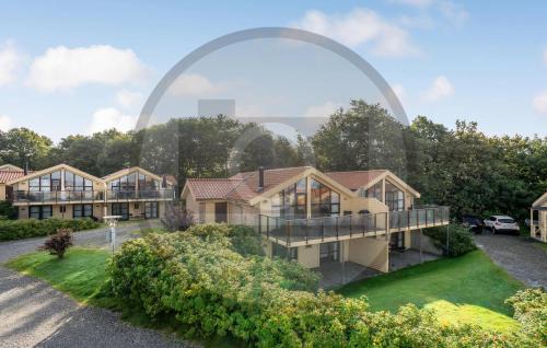 Rendbjerg House | Lovely Home In Egernsund With Kitchen