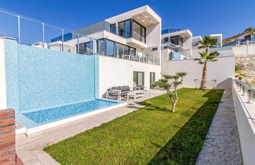 Finestrat House | Lovely home in Finestrat with WiFi