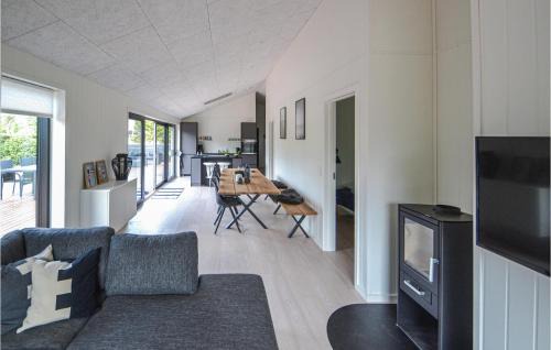 Grenaa House | Lovely Home In Grenaa With Wifi