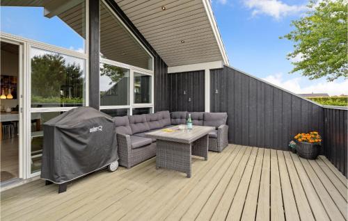 Flovt Strand House | Lovely Home In Haderslev With Sauna