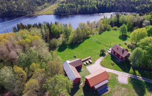 Hindas House | Lovely Home In Hindås With Kitchen
