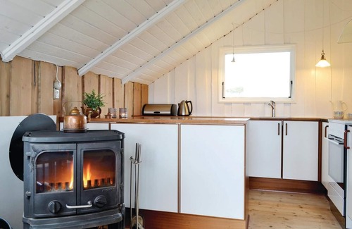 Bjerregard Strand House | Lovely home in Hvide Sande with WiFi