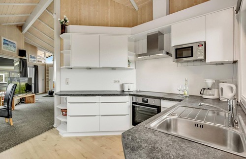 Hvide Sande House | Lovely home in Hvide Sande with sauna