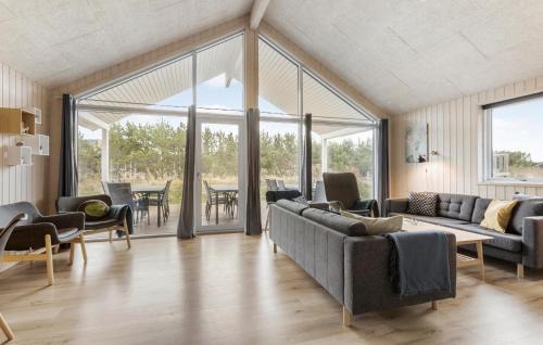 Bratten Strand House | Lovely Home In Jerup With Sauna