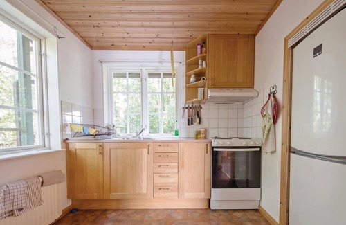 Eskilstuna House | Lovely home in Kvicksund with sauna