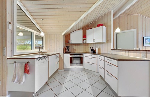 Martofte House | Lovely home in Martofte with WiFi
